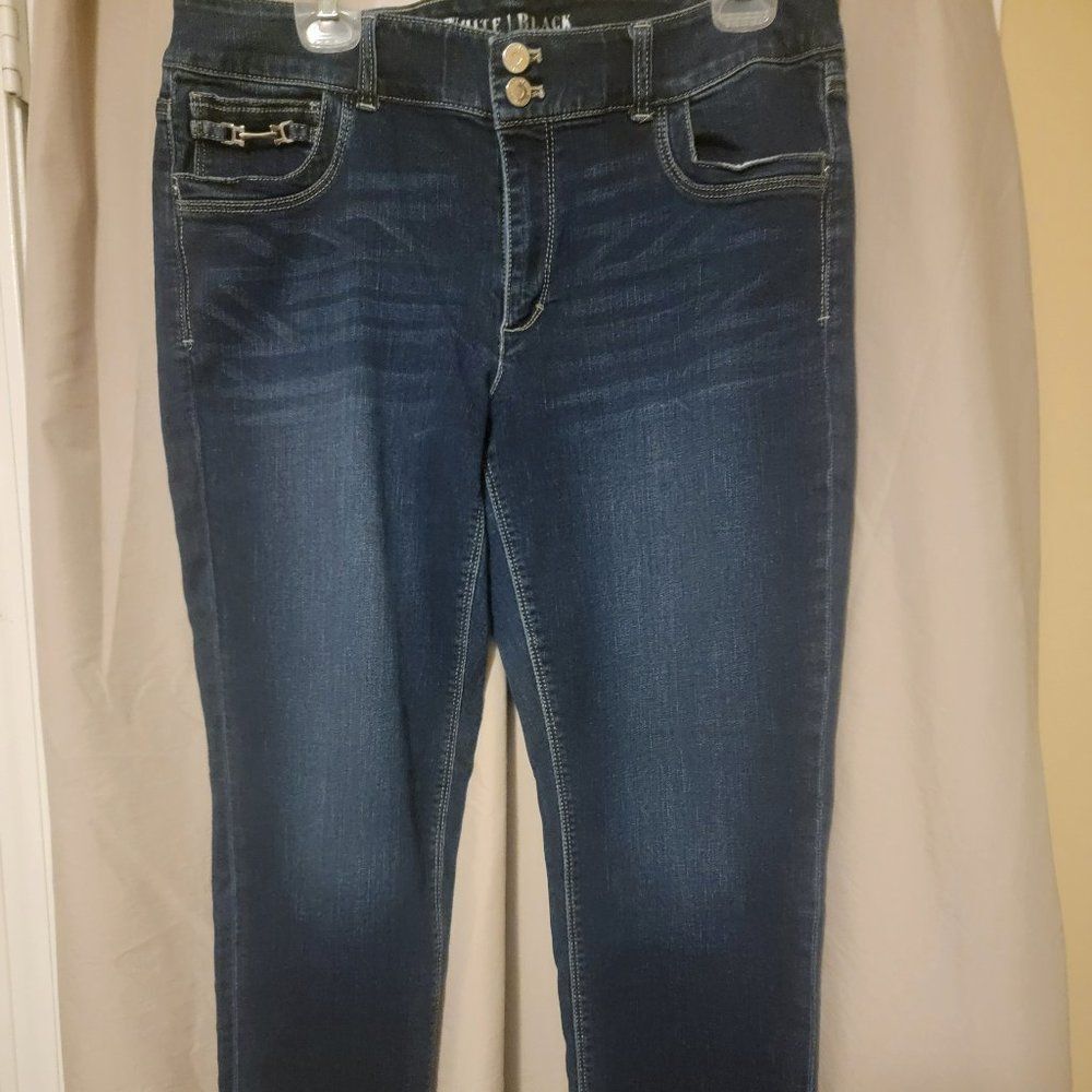 White House Black Market Women's Blue Jeans Size 14